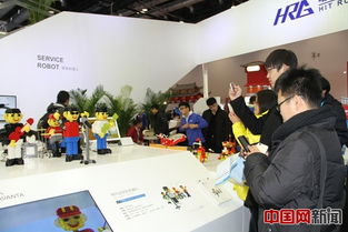 2015世界機器人大會 前沿科技盛宴，哈工大機器人集團展品閃耀全場